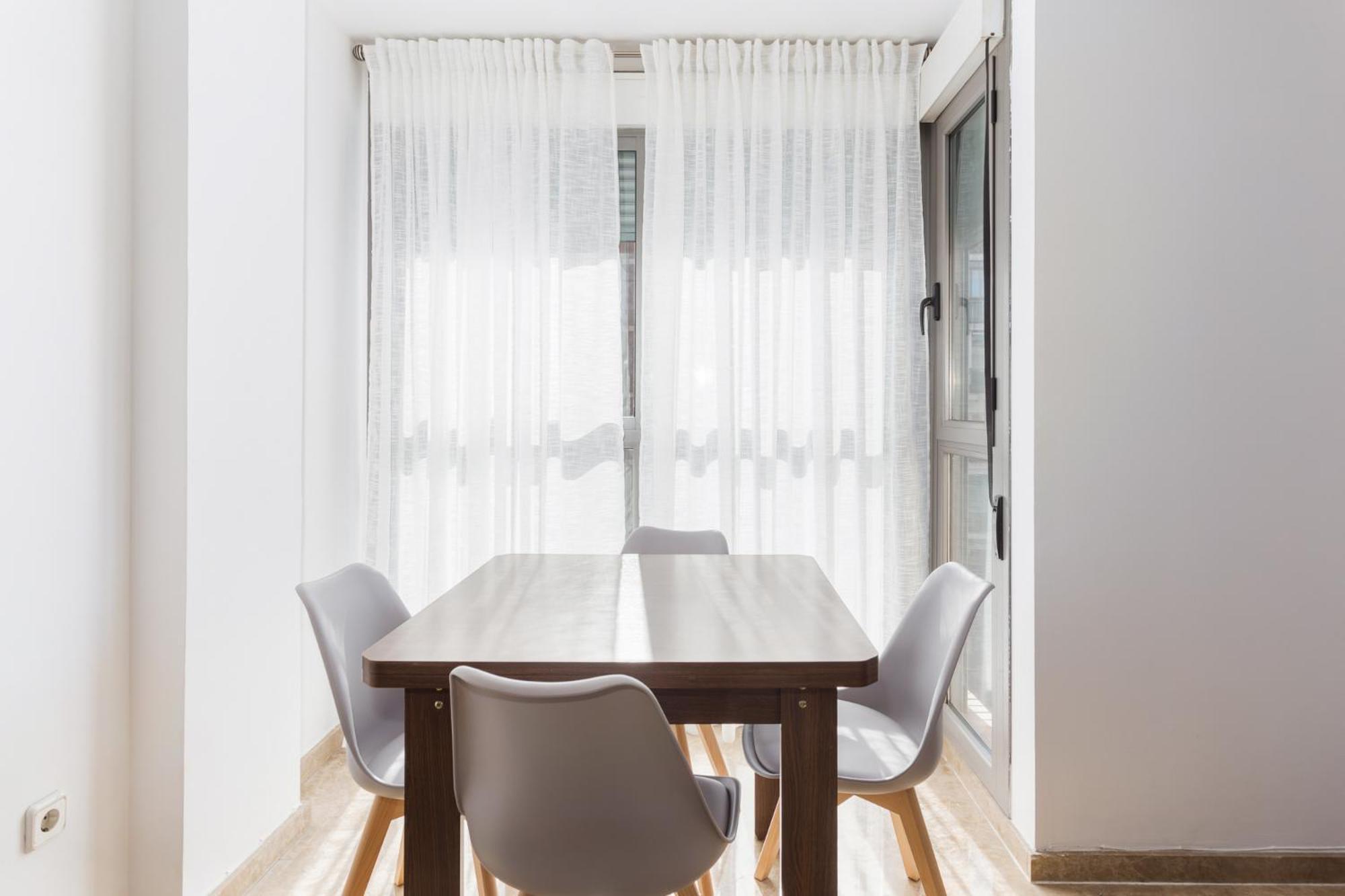 Piso Familiar Cerca Del Centro, Ac Y Wifi Gratis Apartamento Valência Exterior foto