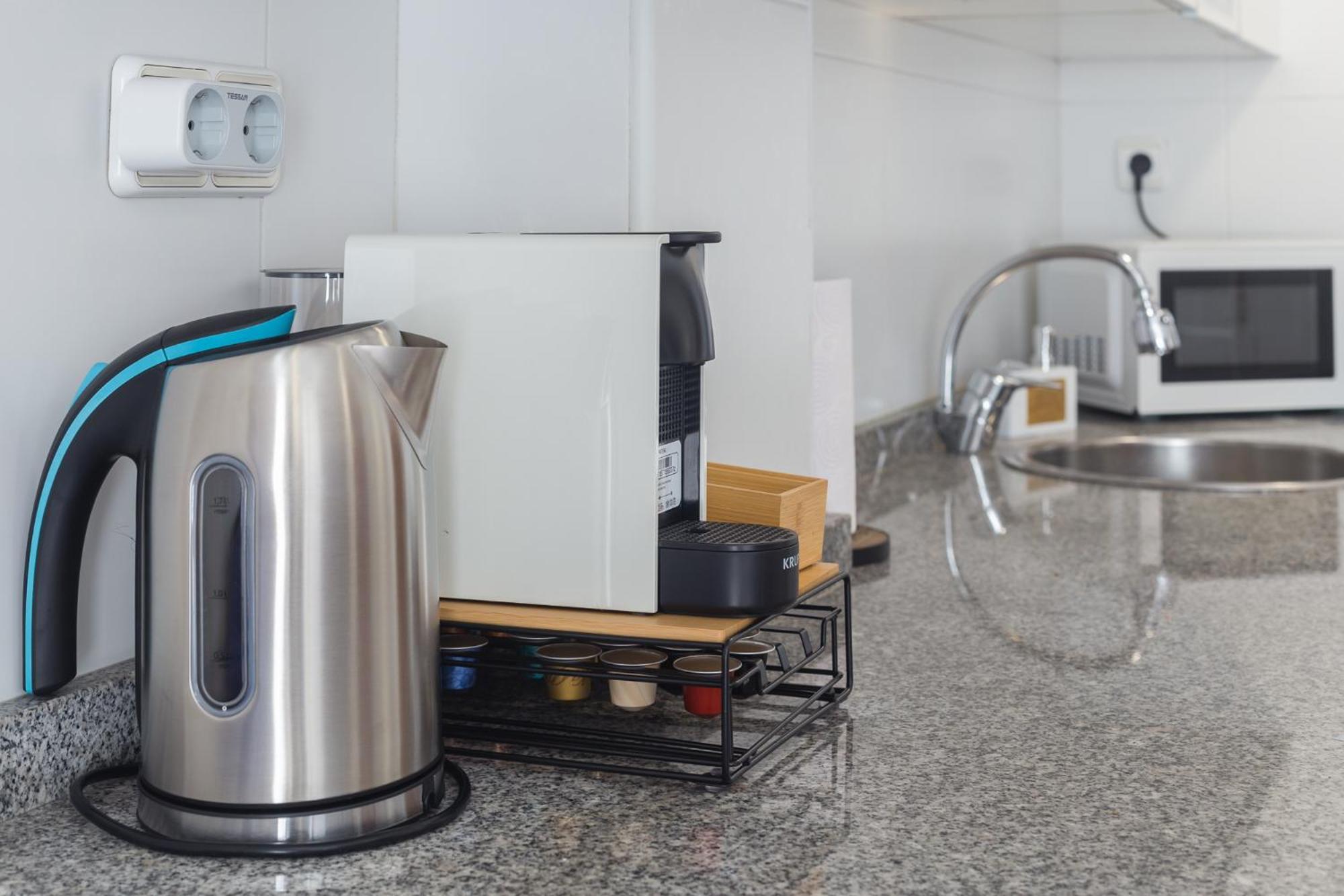 Piso Familiar Cerca Del Centro, Ac Y Wifi Gratis Apartamento Valência Exterior foto