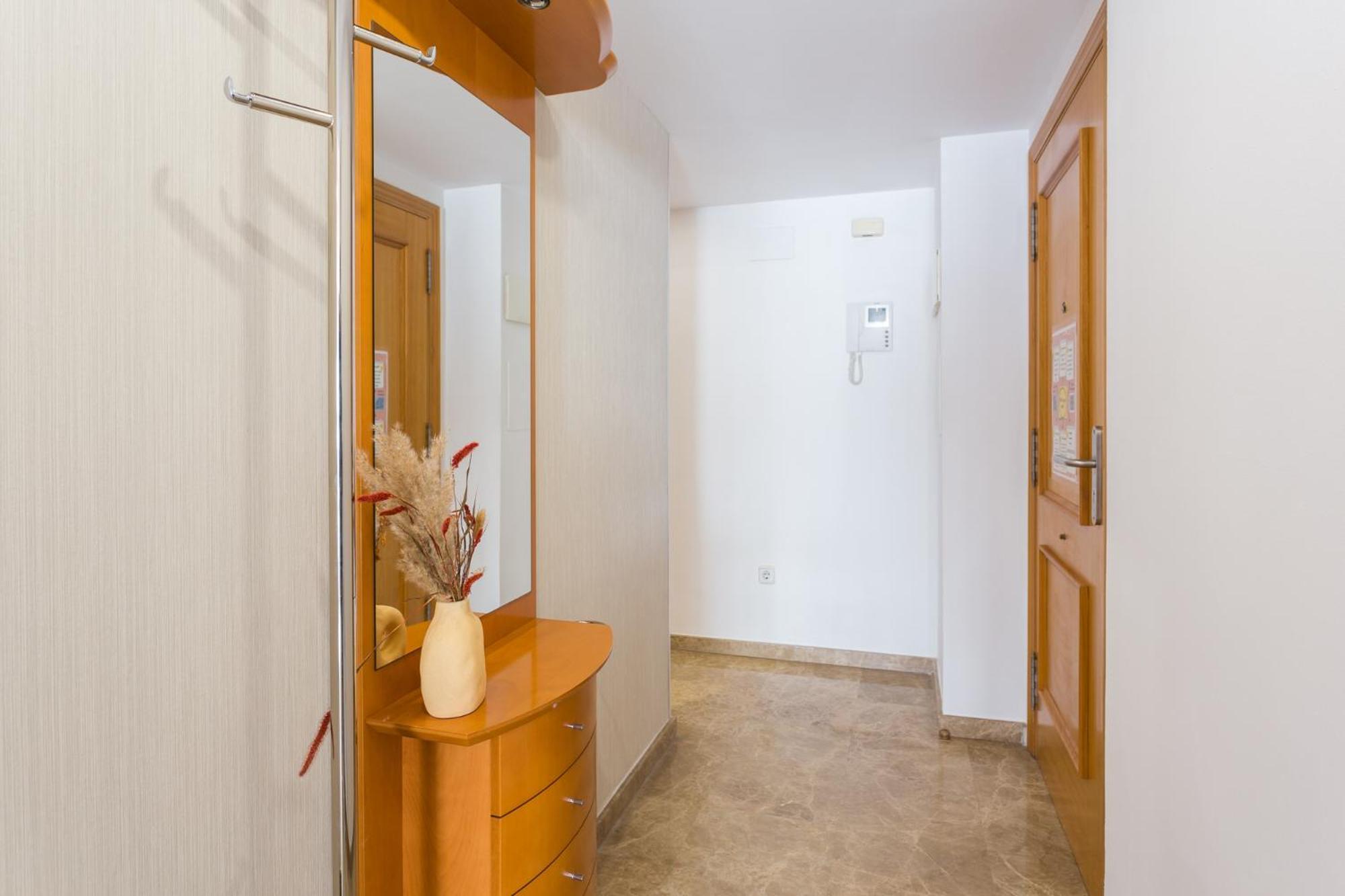 Piso Familiar Cerca Del Centro, Ac Y Wifi Gratis Apartamento Valência Exterior foto